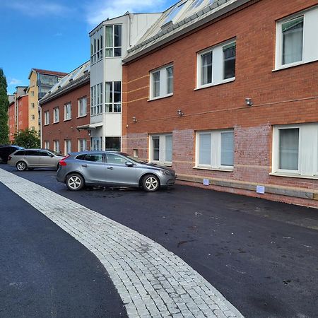 Vandrarhem Uppsala - Portalgatan ภายนอก รูปภาพ
