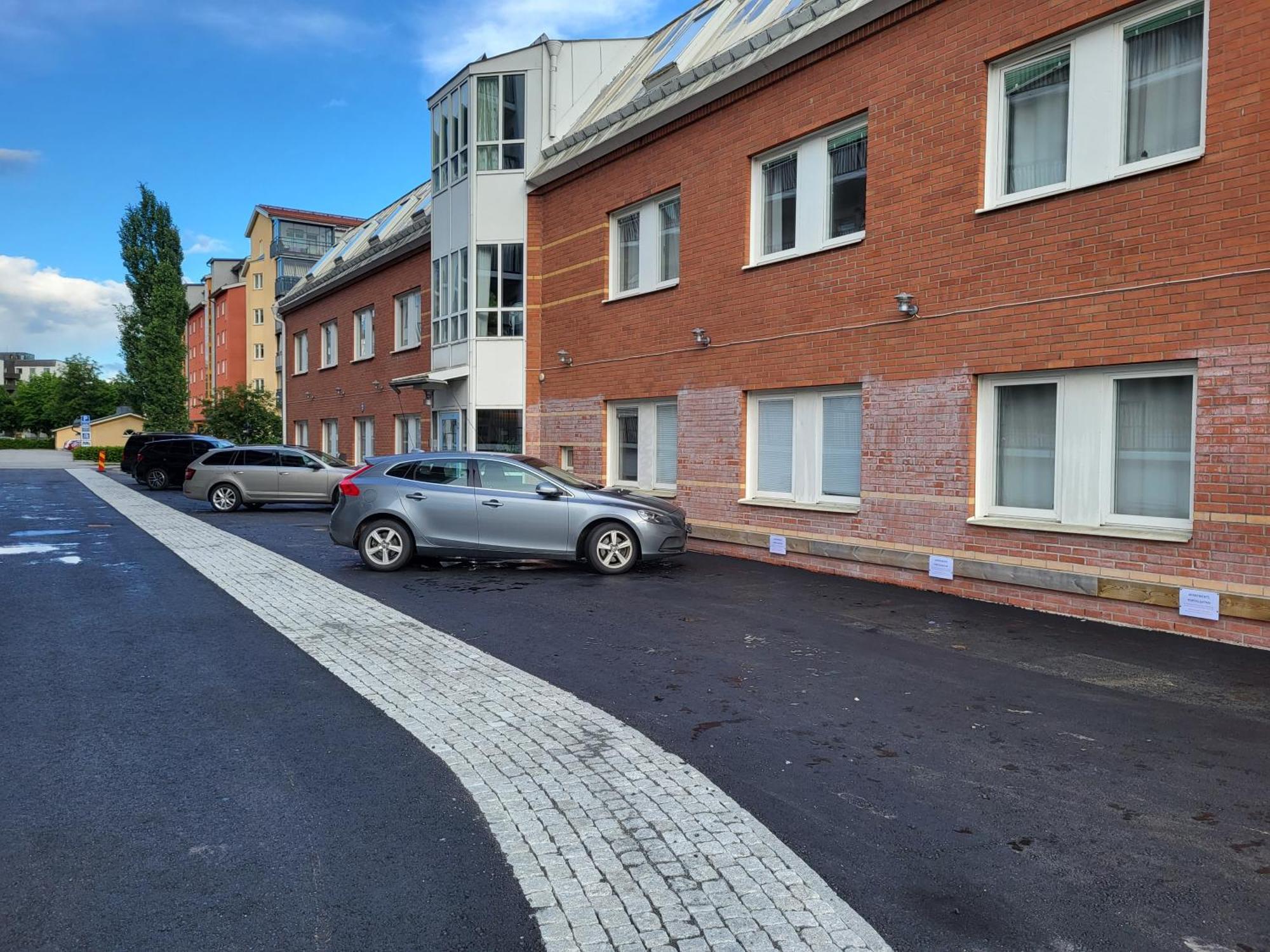 Vandrarhem Uppsala - Portalgatan ภายนอก รูปภาพ
